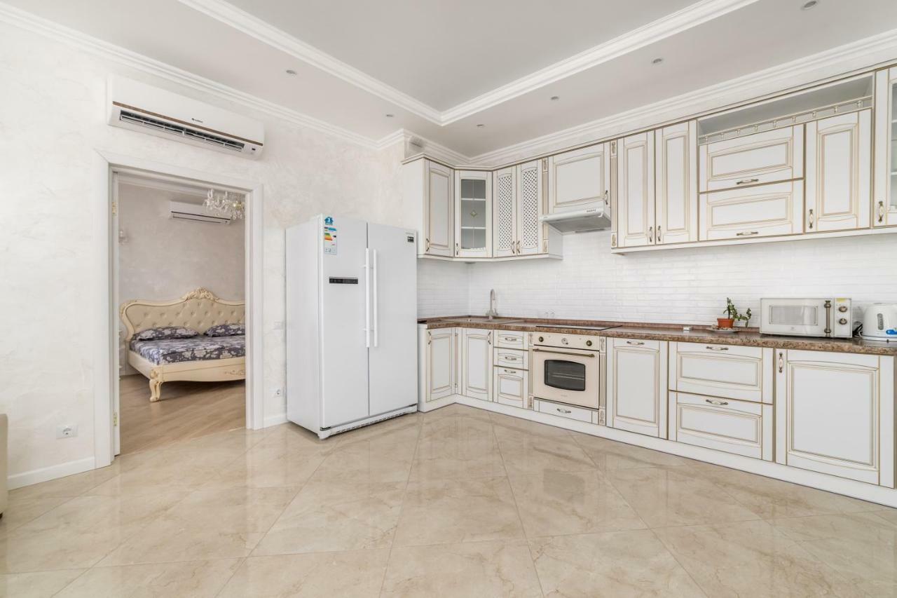 Vip Level Sea View Apartment Odessa Luaran gambar