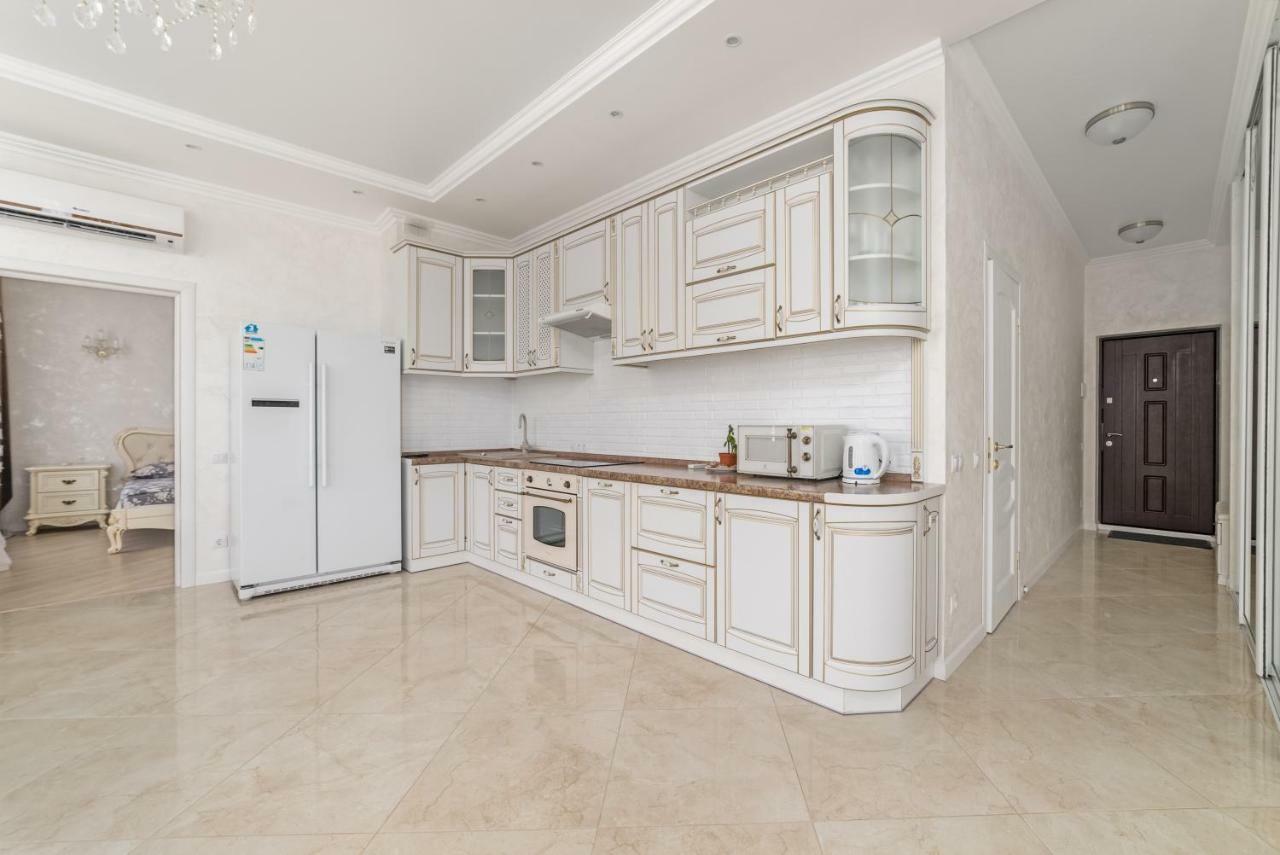 Vip Level Sea View Apartment Odessa Luaran gambar